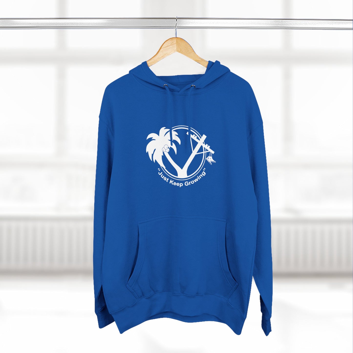 Cozy Three-Panel Fleece Hoodie for All Seasons