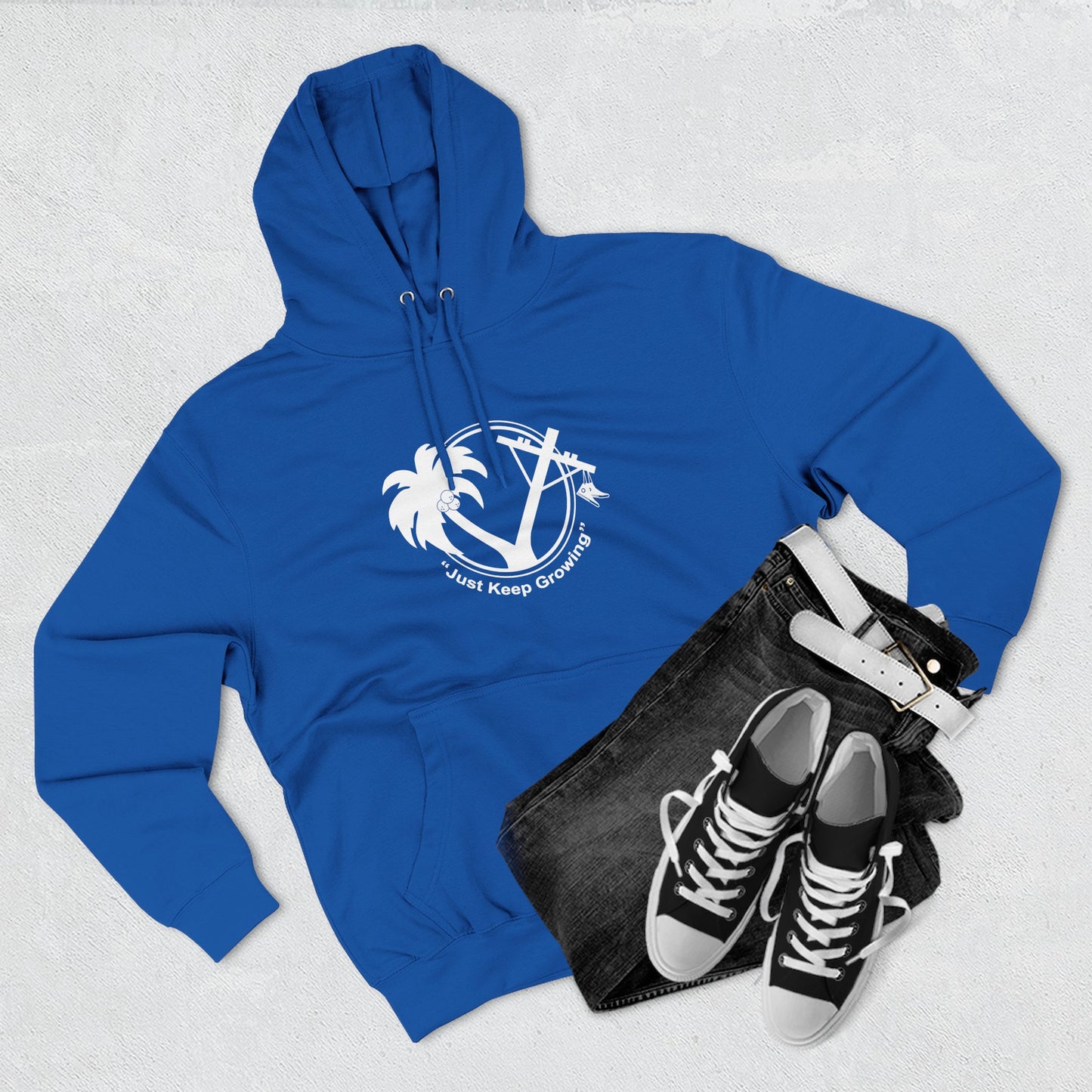 Cozy Three-Panel Fleece Hoodie for All Seasons